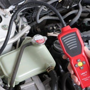 Handheld Refrigerant Leak Detector