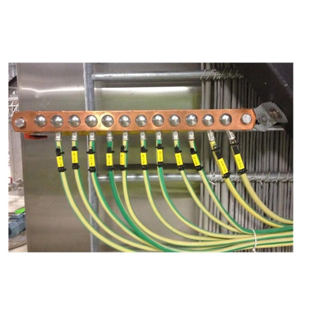 Main Earth Bar (Main Earthing Busbar)