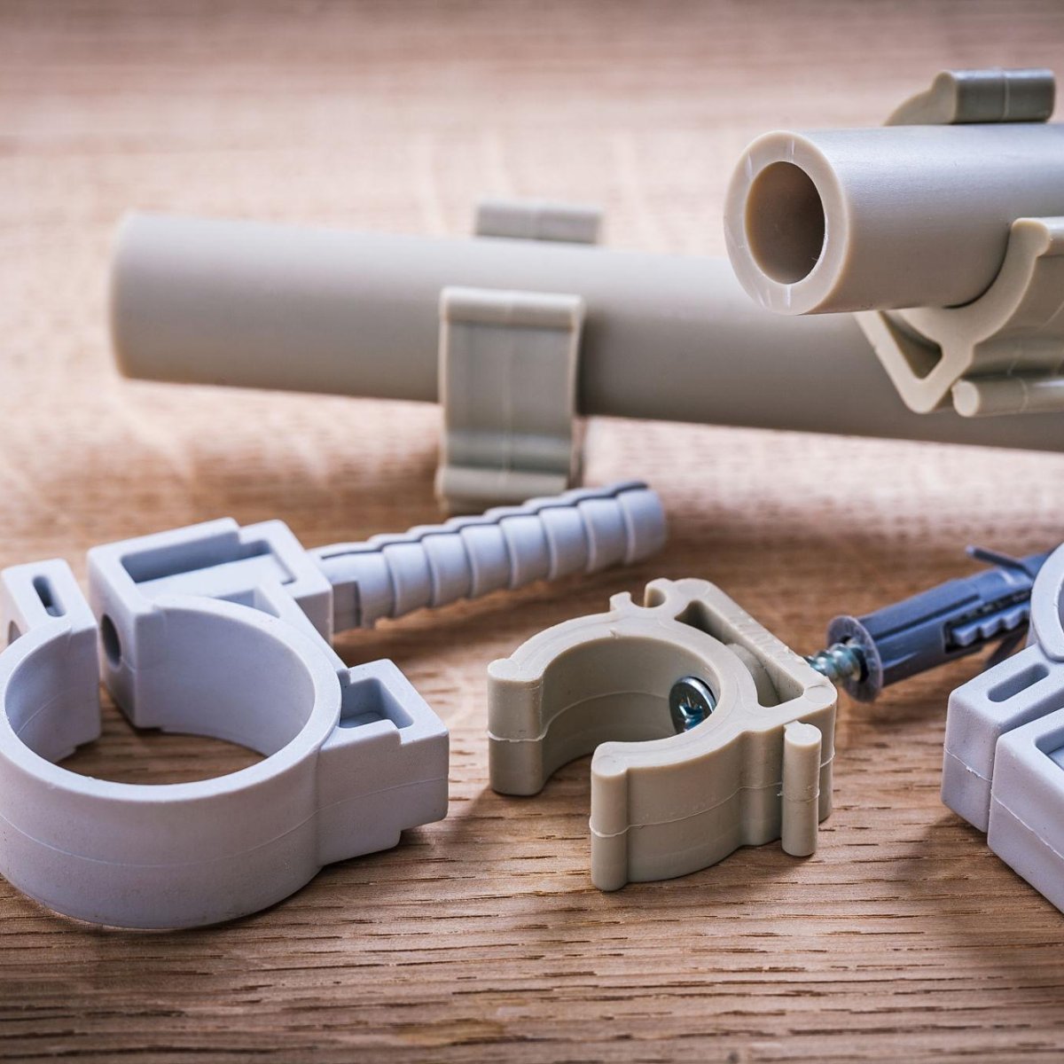 Pipe Clamps, Clips & Supports