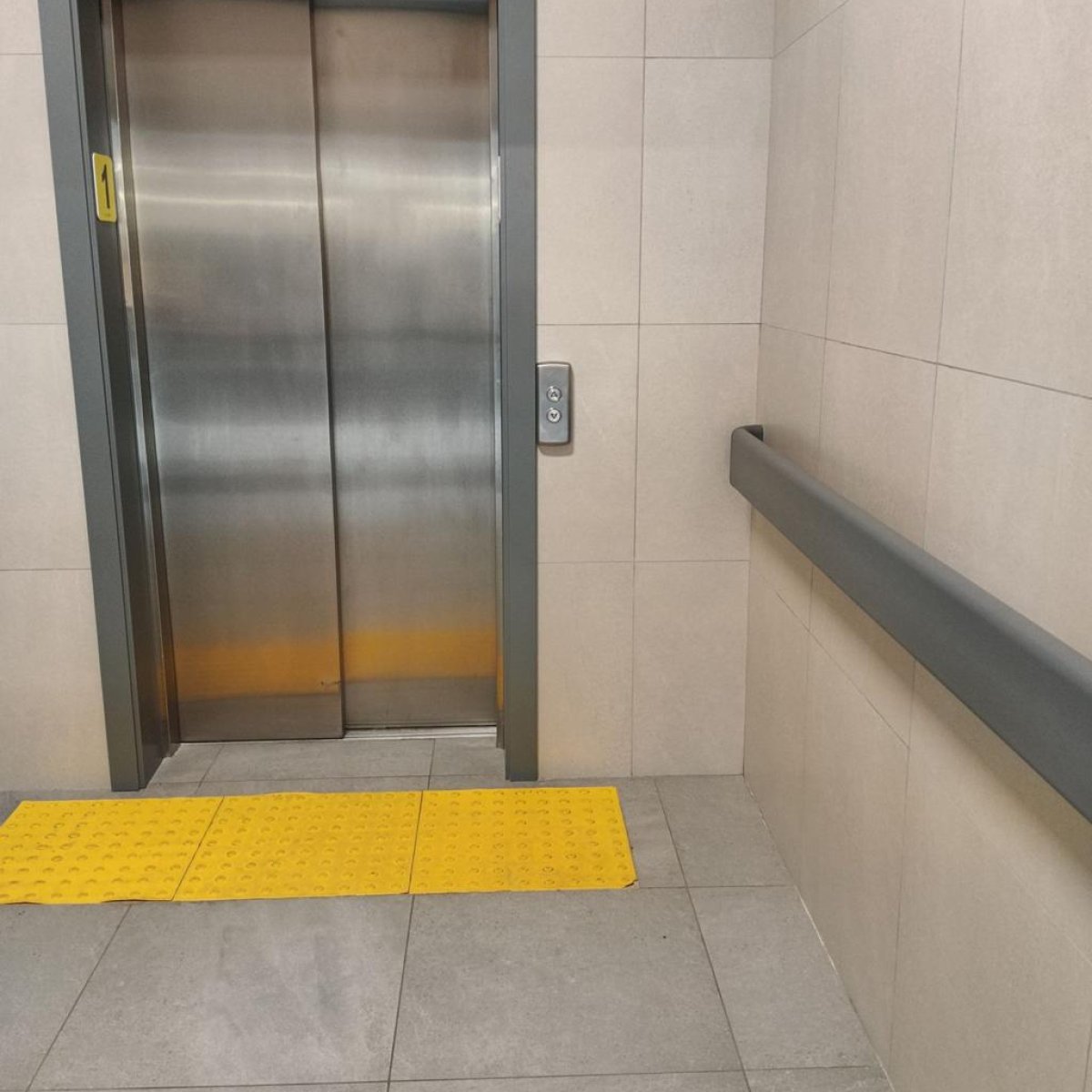 Landing Doors