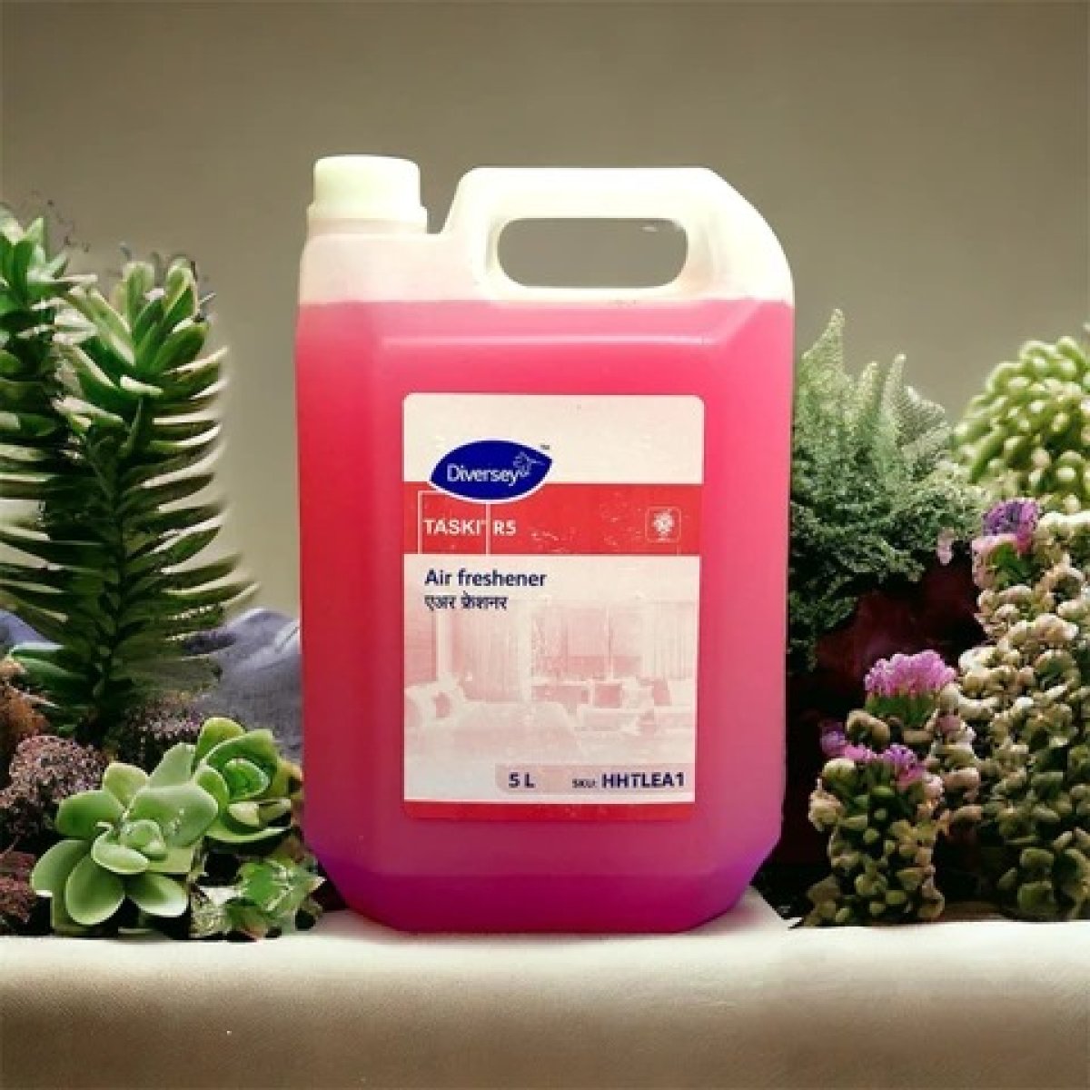 Diversey TASKI R5, 5-liter water-based air freshener concentrate from the TASKI R-series, widely used in professional housekeeping