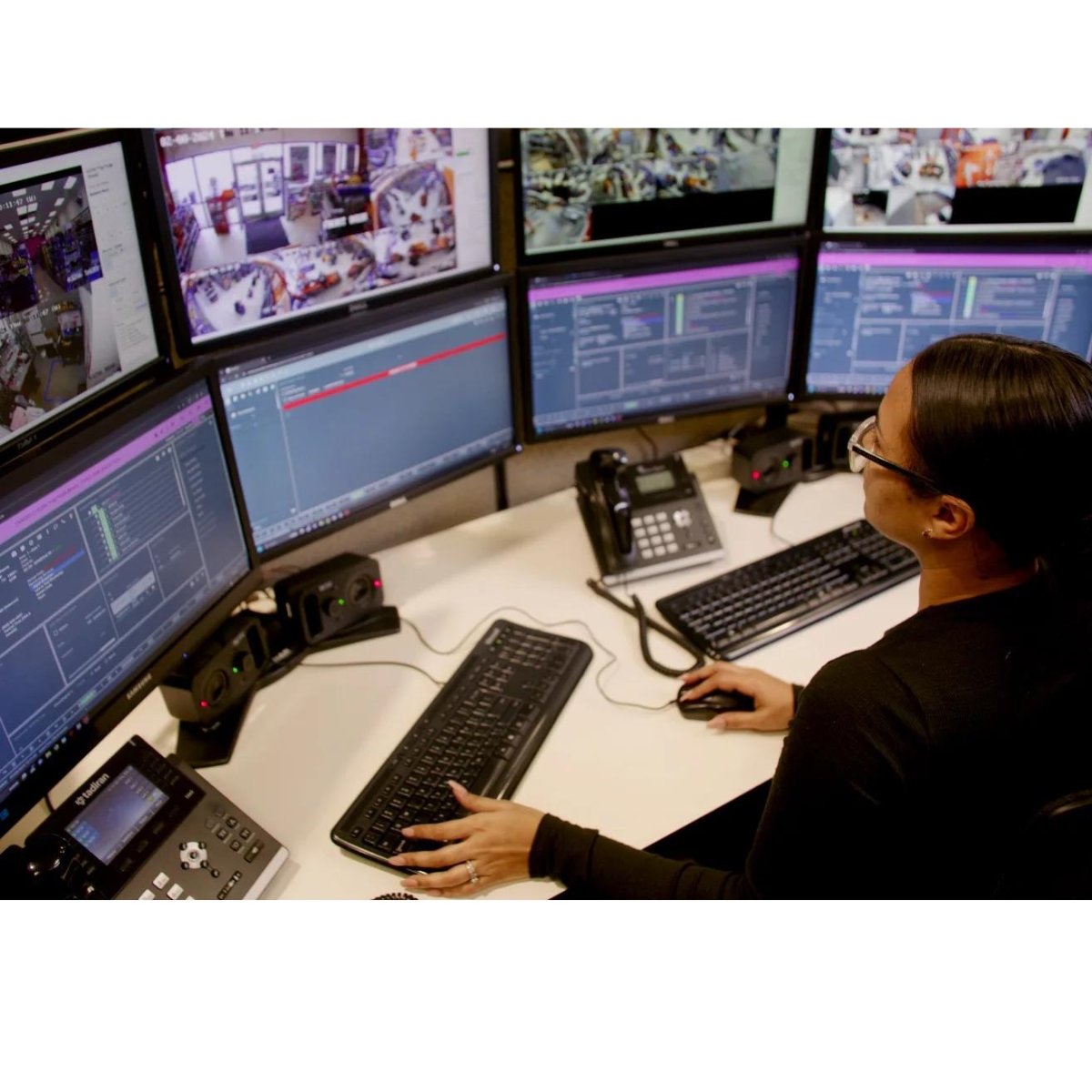 CCTV Operator Workstation / Viewing Station